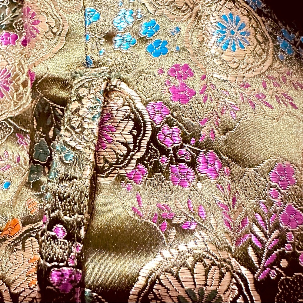 Vintage | Jacket | Vintage Peridot Green Floral Chinese Jacquard Jacket - Picture 8 of 12